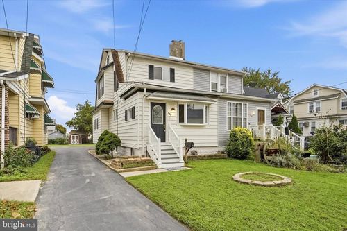 129 N Llanwellyn Ave, GLENOLDEN, PA, 19036-1325 | Card Image
