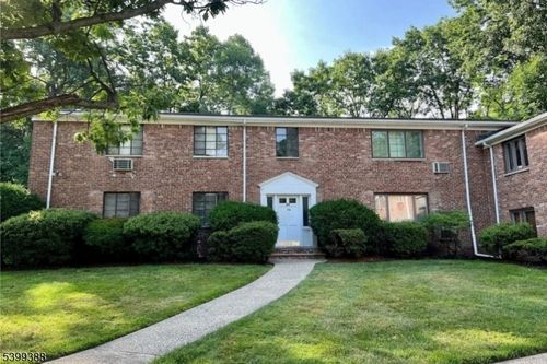 80 Troy Dr, Springfield, NJ, 07081-2056 | Card Image