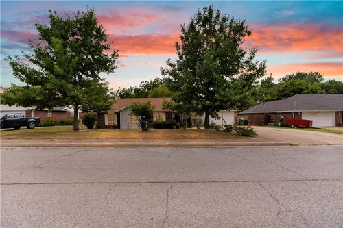 2200 S K St, Rogers, AR, 72758-2193 | Card Image