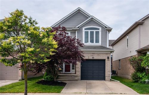 55 Isabella St, Kitchener, ON, N2E4J8 | Card Image