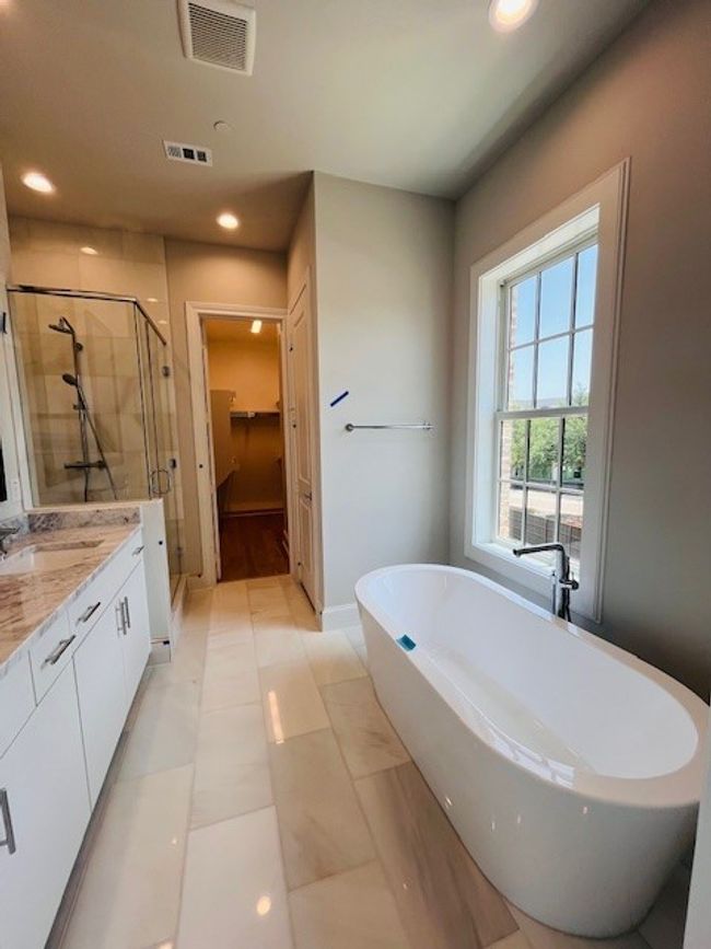 5024 Magnolia St, Townhouse with 4 bedrooms, 4 bathrooms and null parking in Addison TX | Image 6