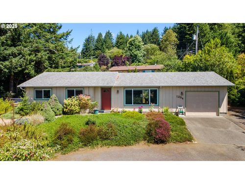 1294 N Henry St, Coquille, OR, 97423-1437 | Card Image