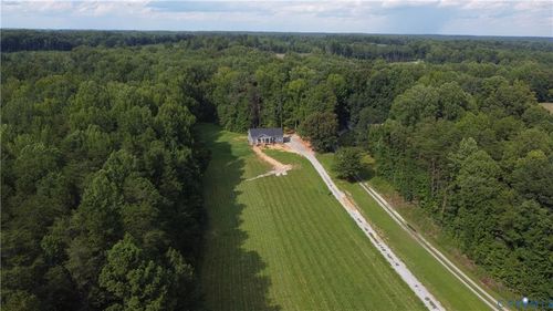 12610 Haw Branch Ln, Amelia Court House, VA, 23002-5147 | Card Image
