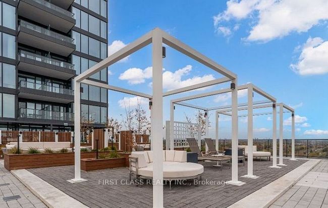 909 - 28 Ann St, Condo with 1 bedrooms, 1 bathrooms and 1 parking in Mississauga ON | Image 12