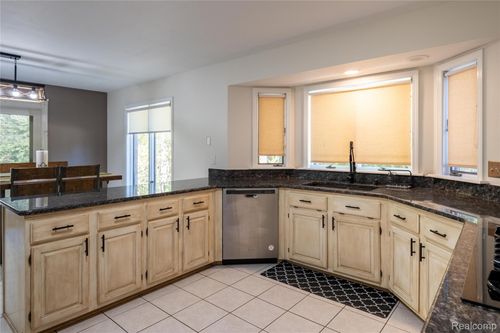 38906 Santa Barbara St, Clinton Twp, MI, 48036-4026 | Card Image