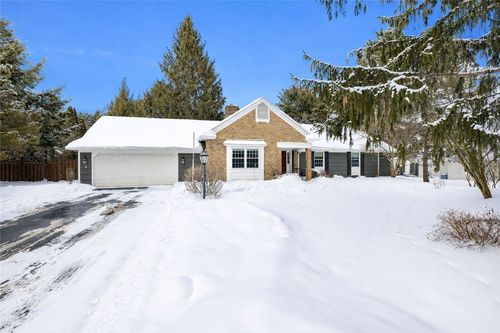 3 Prospect Hill Rd, Pittsford, NY, 14534-1022 | Card Image