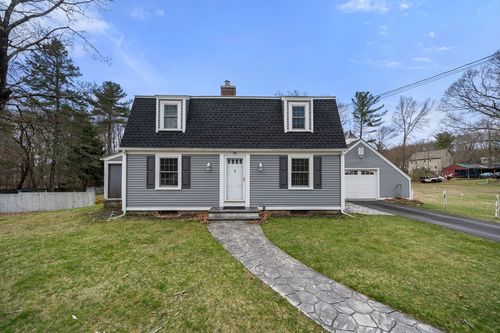 318 Centennial St, Pascoag, RI, 02859-3305 | Card Image