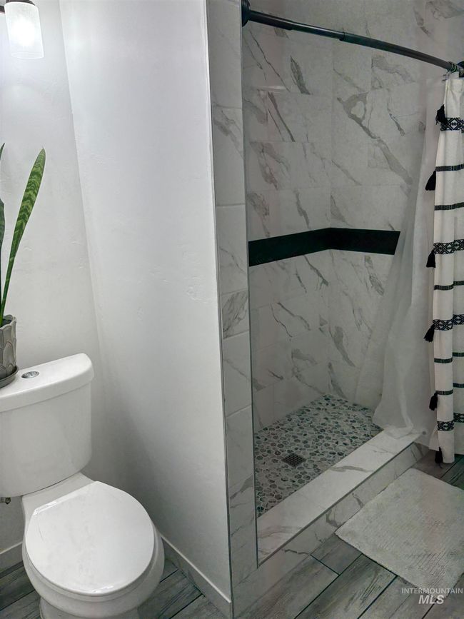 805 W Avenue H, House other with 3 bedrooms, 2 bathrooms and 2 parking in Jerome ID | Image 27