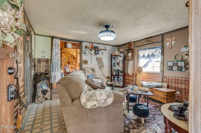205 Helton Hollow Road, House other with 3 bedrooms, 1 bathrooms and null parking in Eidson TN | Image 10