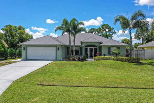 482 Se Evans Ave, Port St. Lucie, FL, 34984-4776 | Card Image