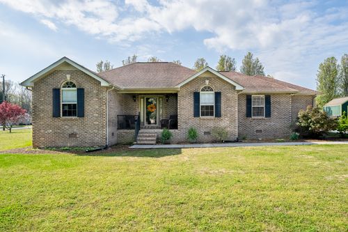 387 Fairview Cir, Winchester, TN, 37398-3566 | Card Image