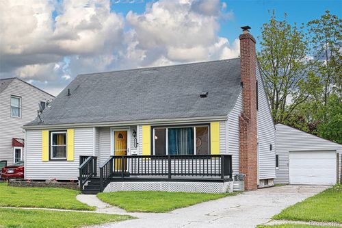 3001 Yale St, Flint, MI, 48503-4699 | Card Image