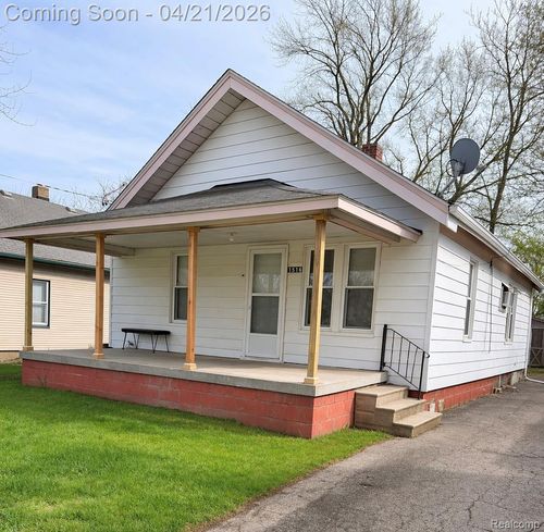 1516 Kent St, Flint, MI, 48503-4236 | Card Image