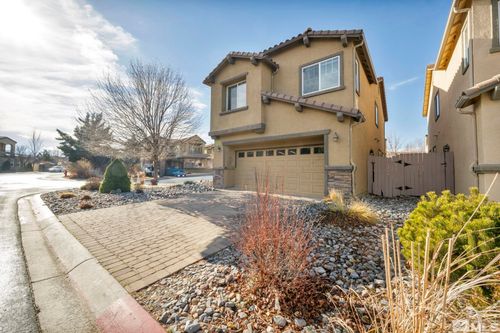 10895 Serratina Dr, Reno, NV, 89521 | Card Image