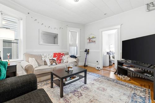 1-225 L St, Boston, MA, 02127-8752 | Card Image