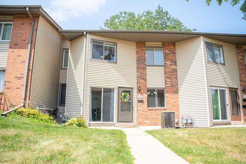 W169N11506 Biscayne Drive, Germantown, WI, 53022 | Card Image