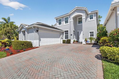 8111 Hampton Wood Dr, Boca Raton, FL, 33433-1147 | Card Image