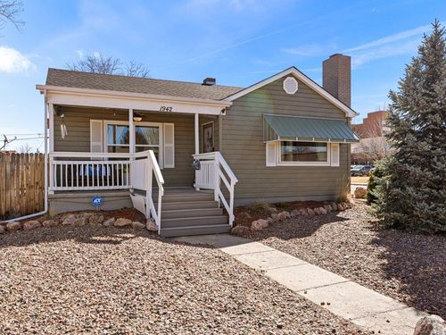 1942 Lake Ave, Pueblo, CO, 81004-3322 | Card Image
