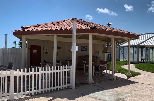502 W Clam Cir, House other with 2 bedrooms, 3 bathrooms and null parking in Port Isabel TX | Image 64
