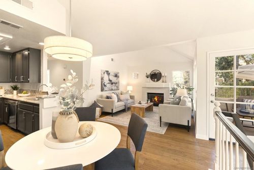 11136 Portobelo Dr, San Diego, CA, 92124-4013 | Card Image