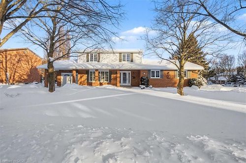 11 Danube Dr, Heidelberg, ON, N0B2M1 | Card Image