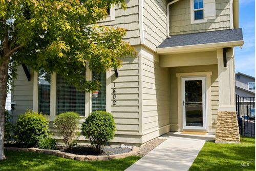 1802 W Heavy Timber Dr, Meridian, ID, 83642-4830 | Card Image