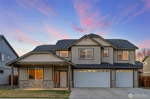 1703 E Spokane Ave, Ellensburg, WA, 98926-4111 | Card Image