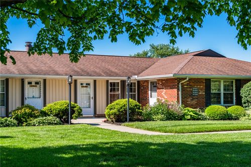 8764 Washington Colony Dr, Dayton, OH, 45458 | Card Image