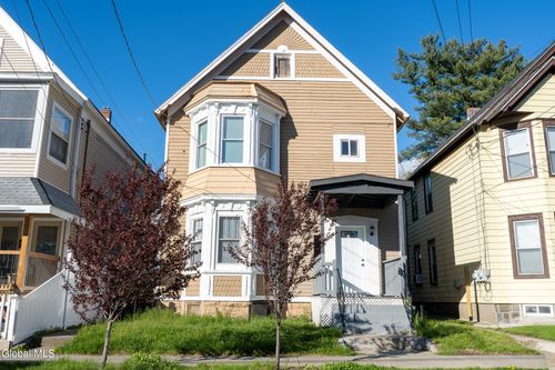 205 Victory Ave, Schenectady, NY, 12307-1018 | Card Image