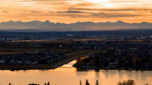 243 Kinniburgh Rd, Chestermere, AB, T1X0Y7 | Card Image