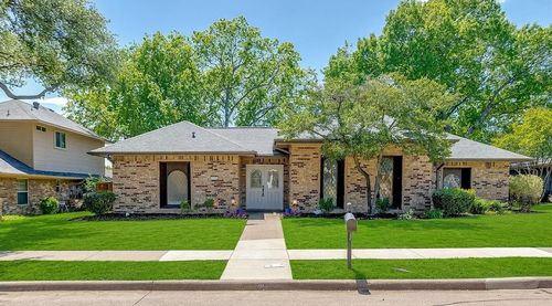 1005 Nottingham Dr, Carrollton, TX, 75007-4818 | Card Image