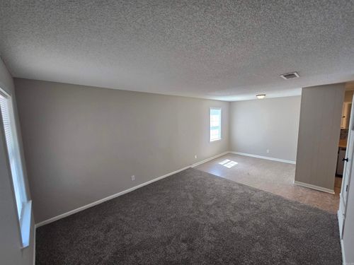 e-303 S Border Street, Benton, AR, 72015 | Card Image
