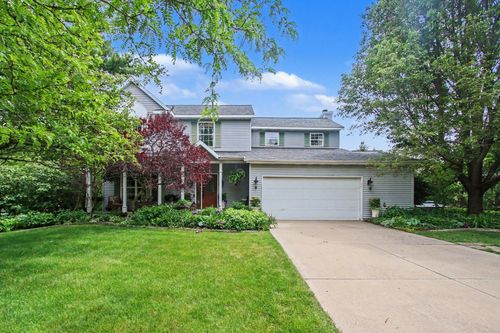 10765 Thornberry Way, Holland Charter Township, MI, 49464 | Card Image