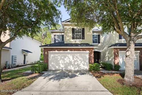 8671 Ribbon Falls Ln, JACKSONVILLE, FL, 32244-4991 | Card Image