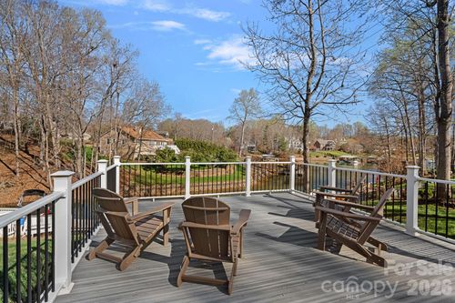 2474 Green Point Ln, Denver, NC, 28037-9430 | Card Image
