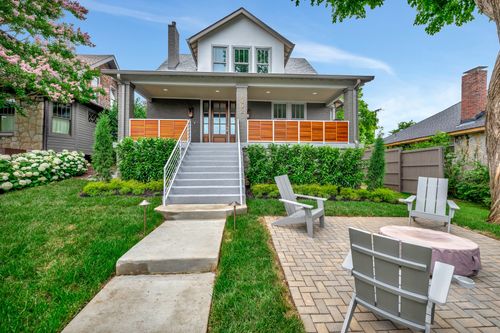 1402 Ashwood Ave, Nashville, TN, 37212-4608 | Card Image