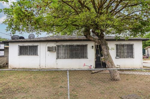 20 Shilling Ave, Lathrop, CA, 95330-9720 | Card Image