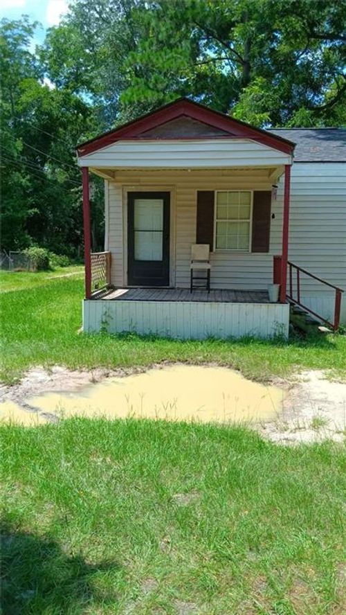 906 S 5th St, Cordele, GA, 31015-1615 | Card Image