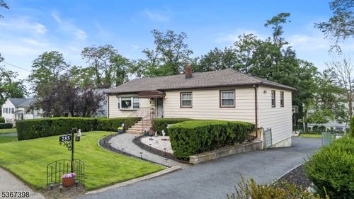 285 Prospect Ave, West Orange, NJ, 07052-4205 | Card Image