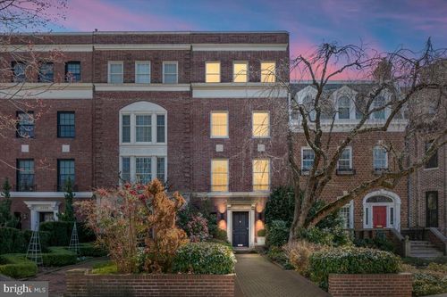 2210 Wyoming Ave Nw, WASHINGTON, DC, 20008-3908 | Card Image