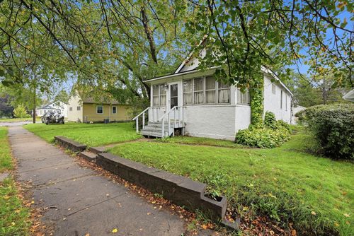 111 14th Avenue S, South Saint Paul, MN, 55075 | Card Image