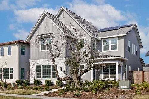 2259 Donner Way, Sacramento, CA, 95818-3975 | Card Image