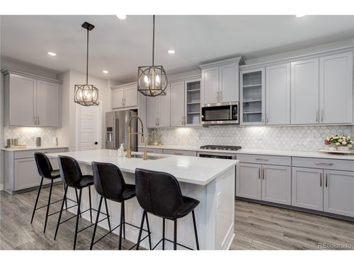 431 Courtfield Way, Castle Pines, CO, 80108-4006 | Card Image