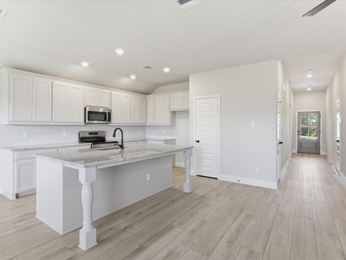 1541 Dresser St, Graham, TX, 76450-4852 | Card Image