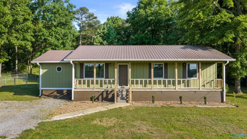 5008 County Road 121, Fort Payne, AL, 35968-5124 | Card Image