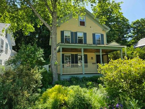 65 Cedar St, Brattleboro, VT, 05301-6748 | Card Image