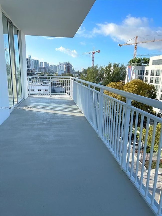 APT-601 - 2700 N Miami Ave, Condo with 1 bedrooms, 2 bathrooms and null parking in Miami FL | Image 11