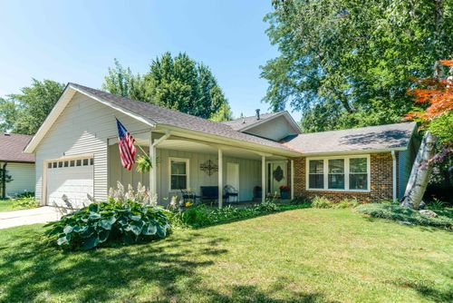 6 S Deerpath Dr, Vernon Hills, IL, 60061-2402 | Card Image