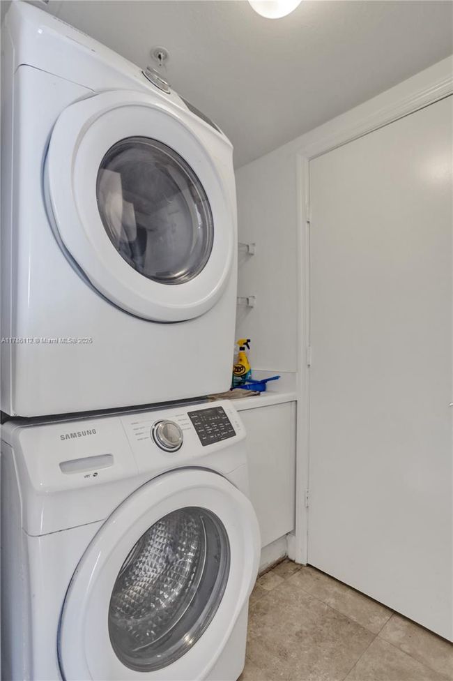 APT-2503 - 15051 Royal Oaks Ln, Condo with 3 bedrooms, 3 bathrooms and null parking in North Miami FL | Image 21