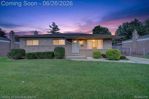 13321 Perry Cir, Warren, MI, 48088-1329 | Card Image